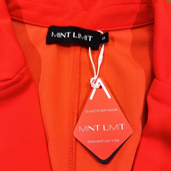 Red lightweight blazer - Picture 2 of 5